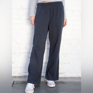 Brandy Melville Anastasia Sweatpants